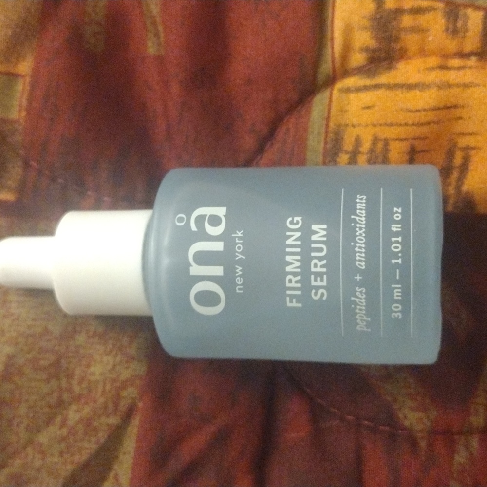 Una - Firming Serum (peptides +antioxidants)